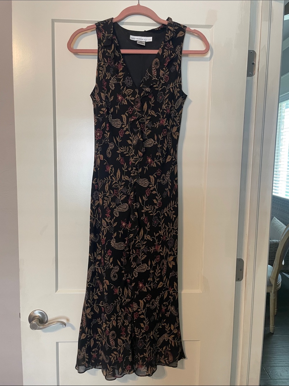 Sleeveless Black Floral Midi Dress